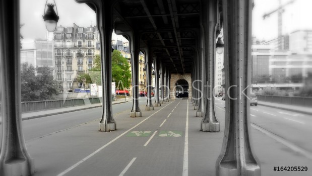 Picture of Bir-Hakeim Bridge Inception Quai de Grenelle Paris France Passy steel bridge over the River Seine 